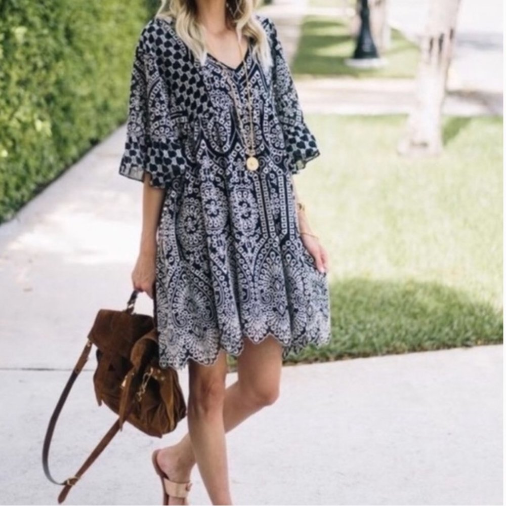 Anthropologie Akemi + Kin Brooke eyelet dress